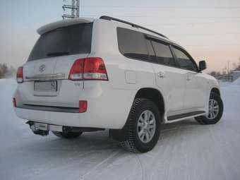 2008 Toyota Land Cruiser Photos