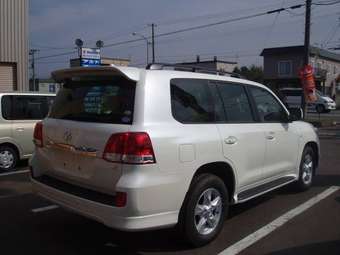 2008 Toyota Land Cruiser Photos