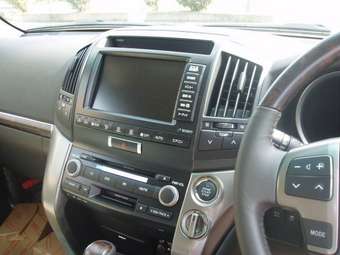 2008 Toyota Land Cruiser Images