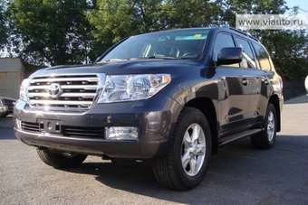 2008 Toyota Land Cruiser Pictures