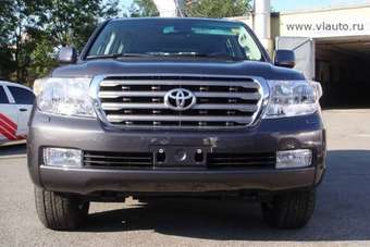 2008 Toyota Land Cruiser Pics