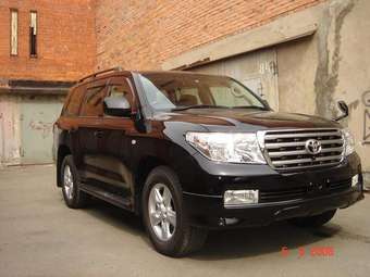 2008 Toyota Land Cruiser Photos