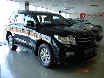 2008 Toyota Land Cruiser Pictures