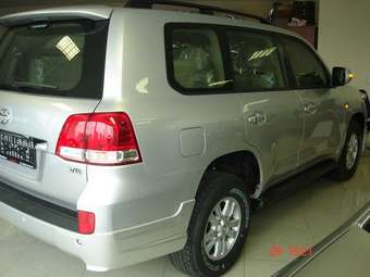 2008 Toyota Land Cruiser Photos