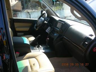 2008 Toyota Land Cruiser Photos