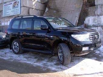 2008 Toyota Land Cruiser Photos