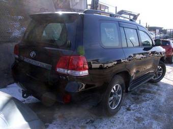2008 Toyota Land Cruiser Photos