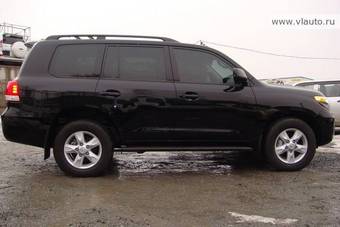 2008 Toyota Land Cruiser Pictures