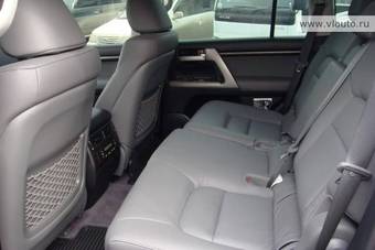 2008 Toyota Land Cruiser Pictures