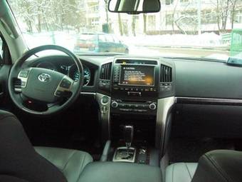 2008 Toyota Land Cruiser Pics