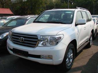 2008 Toyota Land Cruiser Pictures