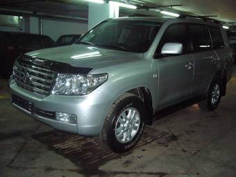 2008 Toyota Land Cruiser Pictures