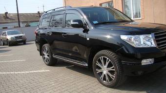 2008 Toyota Land Cruiser Photos