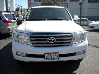 2008 Toyota Land Cruiser Photos