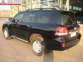 2008 Toyota Land Cruiser Pictures