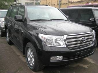 2008 Toyota Land Cruiser Photos