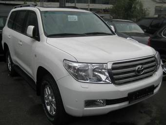 2008 Toyota Land Cruiser Pictures