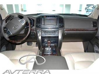 2008 Toyota Land Cruiser Pictures