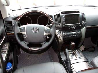 2008 Toyota Land Cruiser Wallpapers