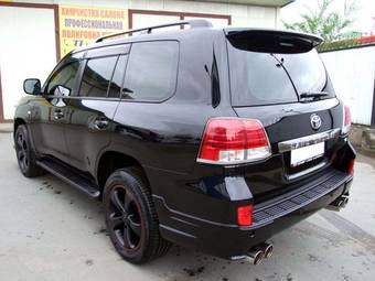 2008 Toyota Land Cruiser Photos