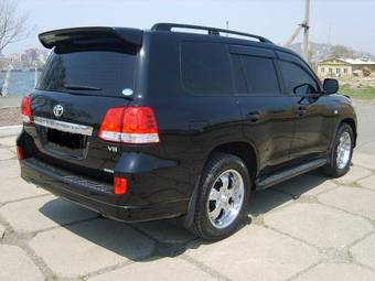 2008 Toyota Land Cruiser Photos