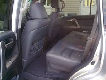 2008 Toyota Land Cruiser Photos