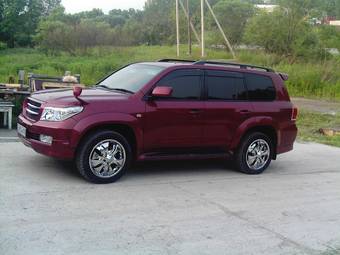 2008 Toyota Land Cruiser Images