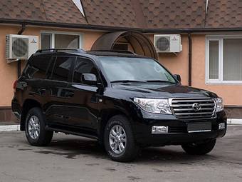 2008 Toyota Land Cruiser Pictures