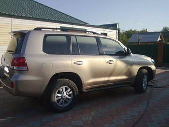 2008 Toyota Land Cruiser Pictures