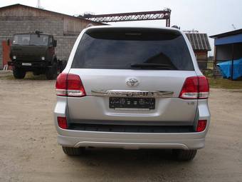 2008 Toyota Land Cruiser Photos