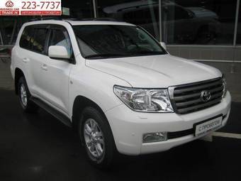 2008 Toyota Land Cruiser Pictures