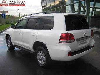 2008 Toyota Land Cruiser Photos