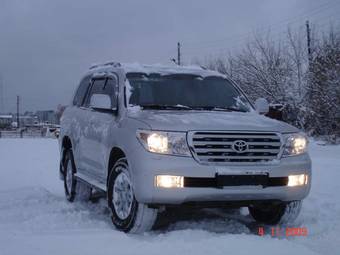 2008 Toyota Land Cruiser Photos