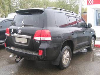 2008 Toyota Land Cruiser Pictures