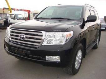 2008 Toyota Land Cruiser Pictures