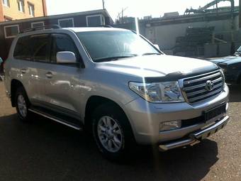 2008 Toyota Land Cruiser Pictures