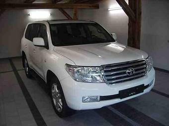 2008 Toyota Land Cruiser Images