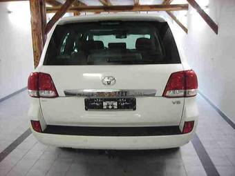 2008 Toyota Land Cruiser Pics