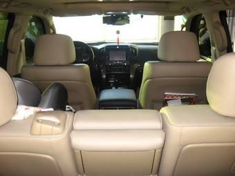 2008 Toyota Land Cruiser Photos