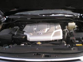 2008 Toyota Land Cruiser Pics