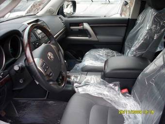 2008 Toyota Land Cruiser Pictures