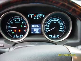 2008 Toyota Land Cruiser Pictures