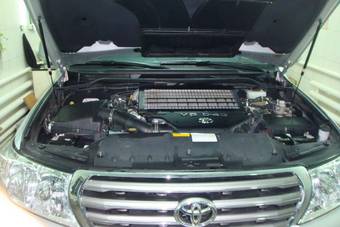 2008 Toyota Land Cruiser Pics