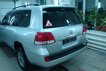 2008 Toyota Land Cruiser Pictures