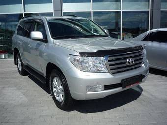2008 Toyota Land Cruiser Photos