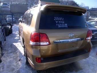2008 Toyota Land Cruiser Pics