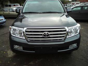 2008 Toyota Land Cruiser Pictures