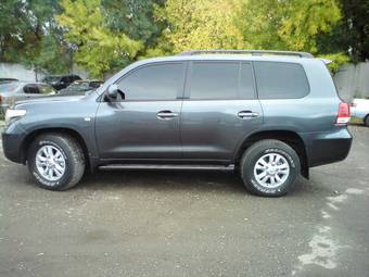 2008 Toyota Land Cruiser Photos