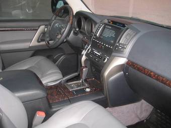 2008 Toyota Land Cruiser Wallpapers