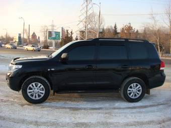 2008 Toyota Land Cruiser Pictures
